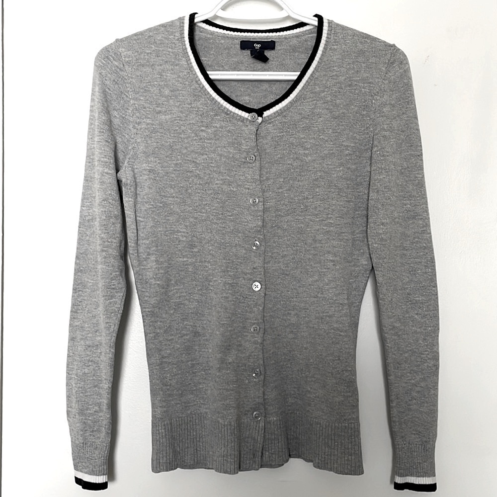 Gap Cardigan - Size Small